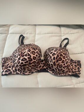Torrid Cheetah Wire Bra Size 44C